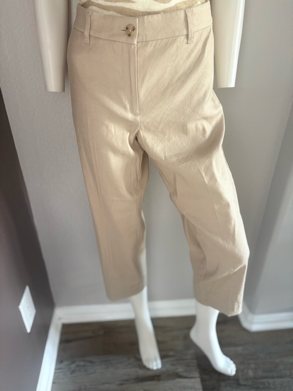 J. Jill Light Beige Cropped Chinos